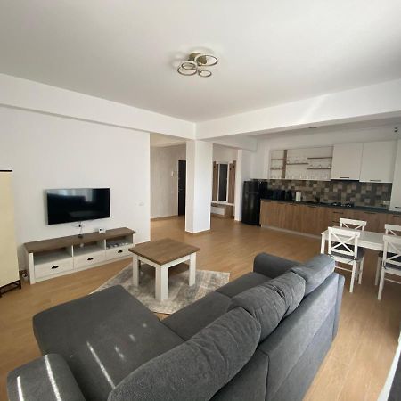 Costin Apartments C&C Residence 2 Năvodari Zewnętrze zdjęcie